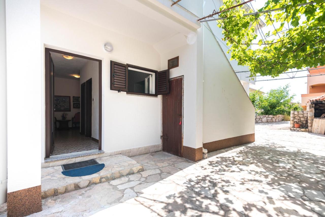 Apartments Salis Паг Экстерьер фото