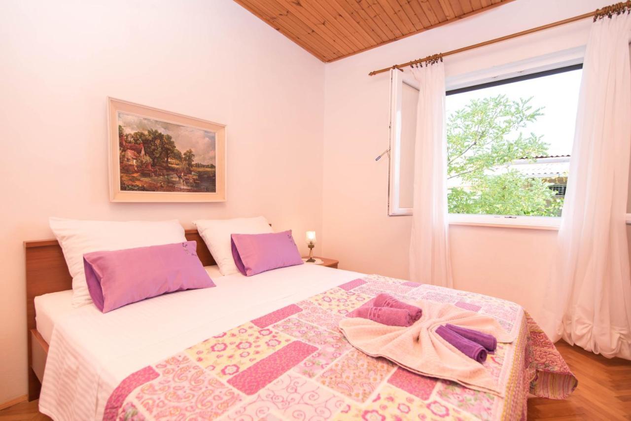 Apartments Salis Паг Экстерьер фото