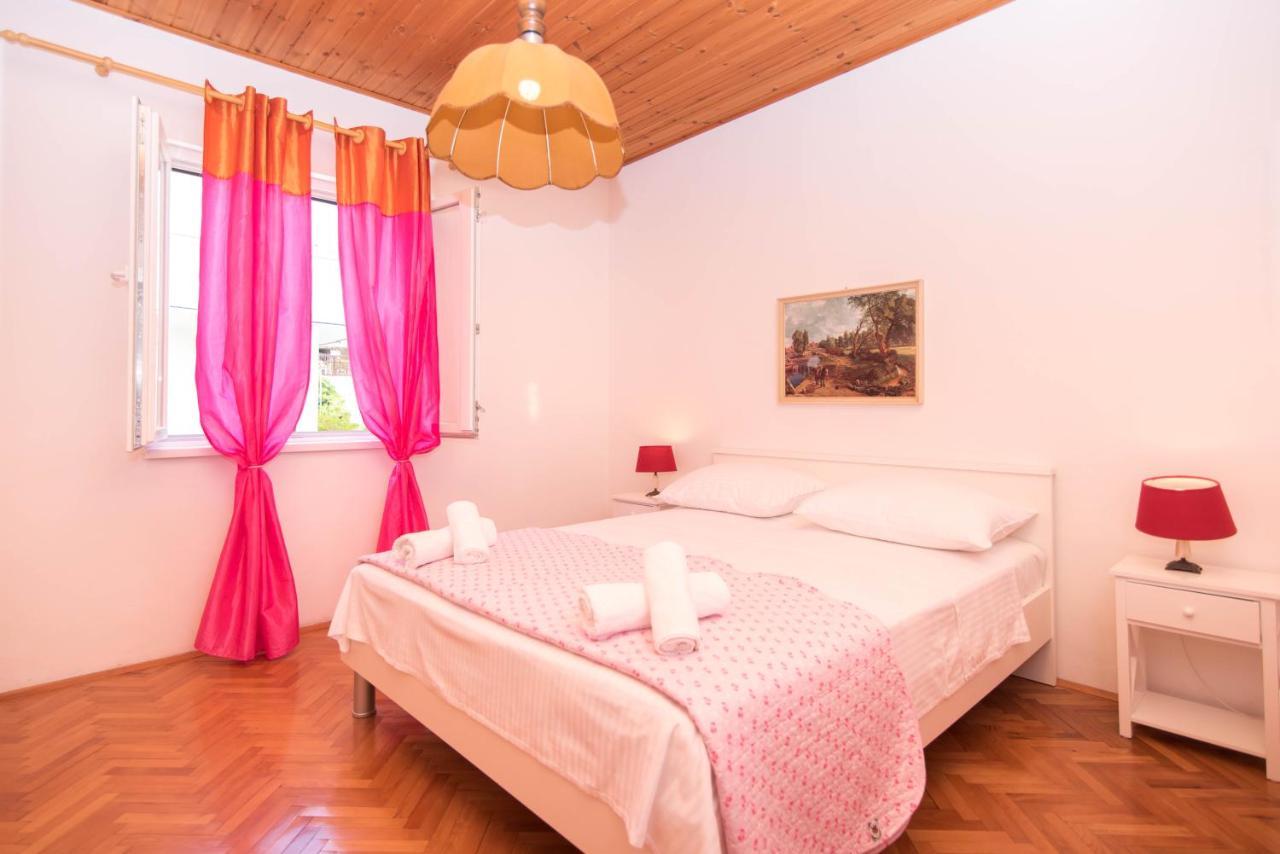 Apartments Salis Паг Экстерьер фото
