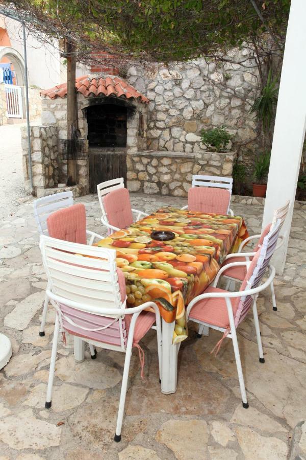 Apartments Salis Паг Экстерьер фото